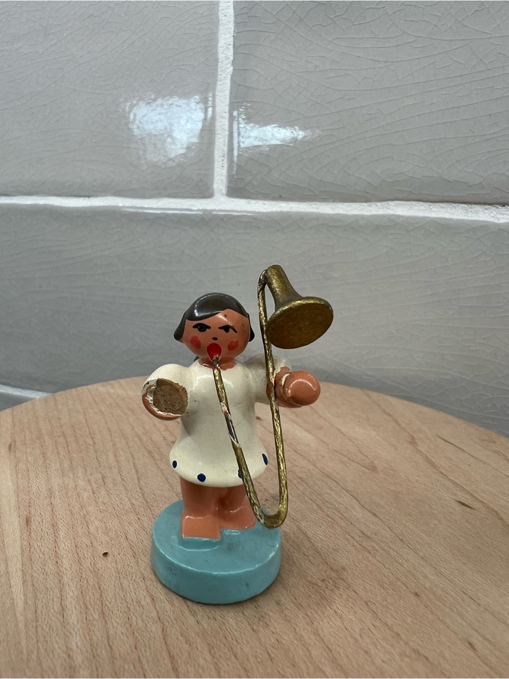 Vintage Lot of Wendt and Kuhn Erzegebirge German Miniature Wood Children/Angels - Picture 14 of 16